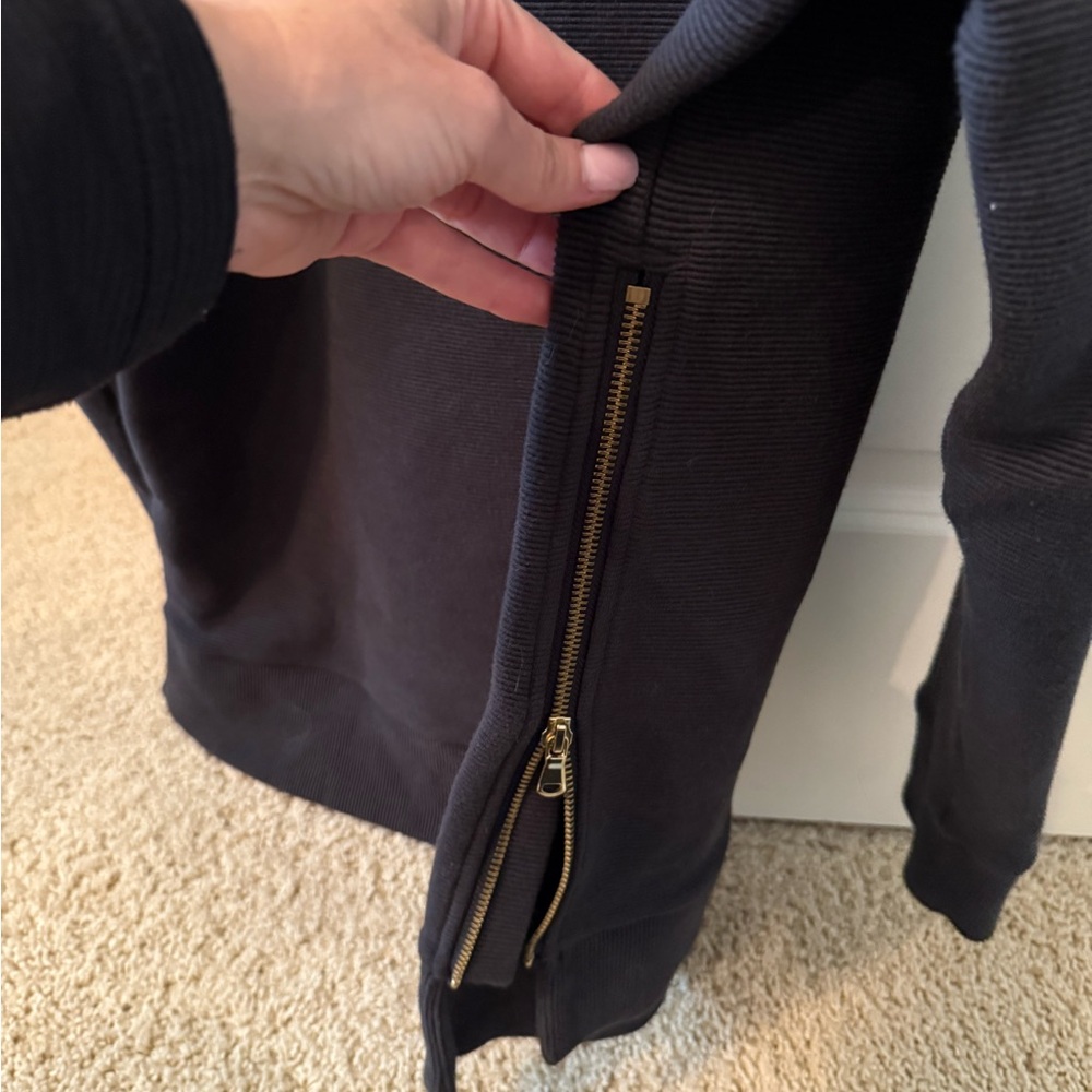 VARLEY Black Long Sleeve Sweatshirt, size Large - Picture 4 of 4